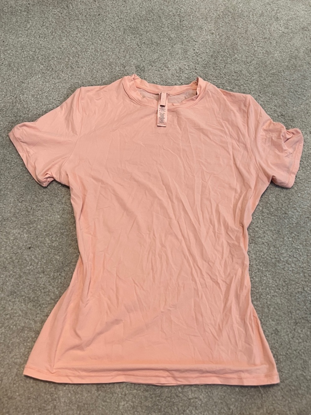 Skims fits everybody short sleeve clay